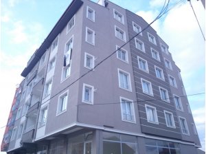 BAyr_Apt_4.jpg