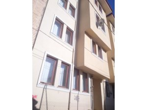 yoztire_Apt_18.jpg