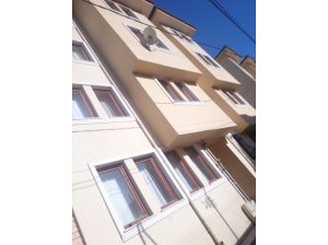 yoztire_Apt_24.jpg