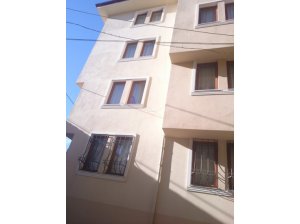 yoztire_Apt_11.jpg