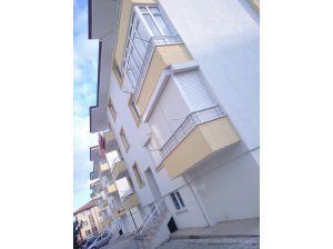 Melek_Apt_4.jpg